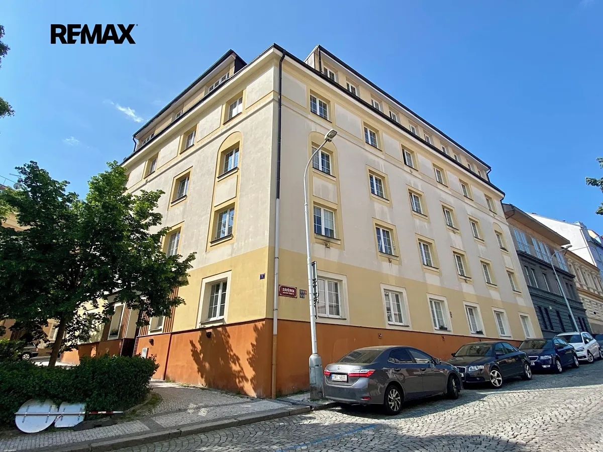 Pronájem bytu 3+kk 74 m²